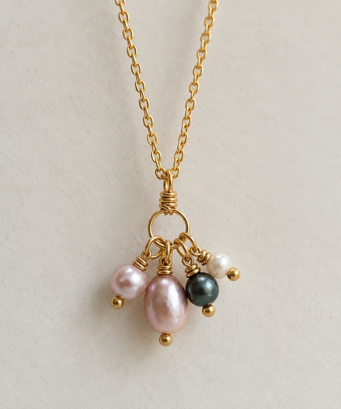 The Ocean Melody Pearl Chain